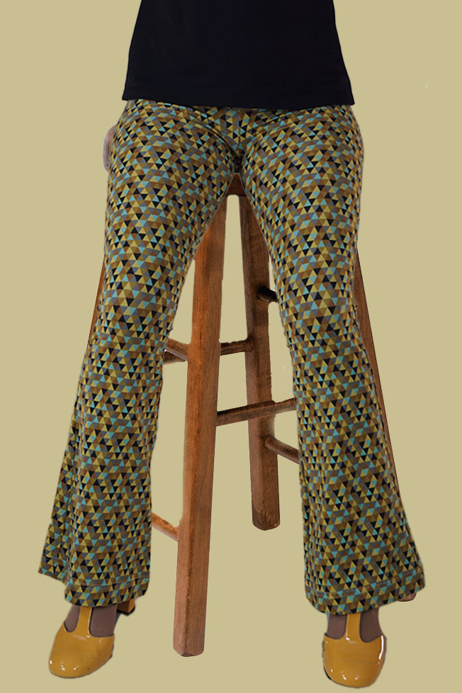 Linn Bootcut in organic GOTS-certified cotton from Esther &